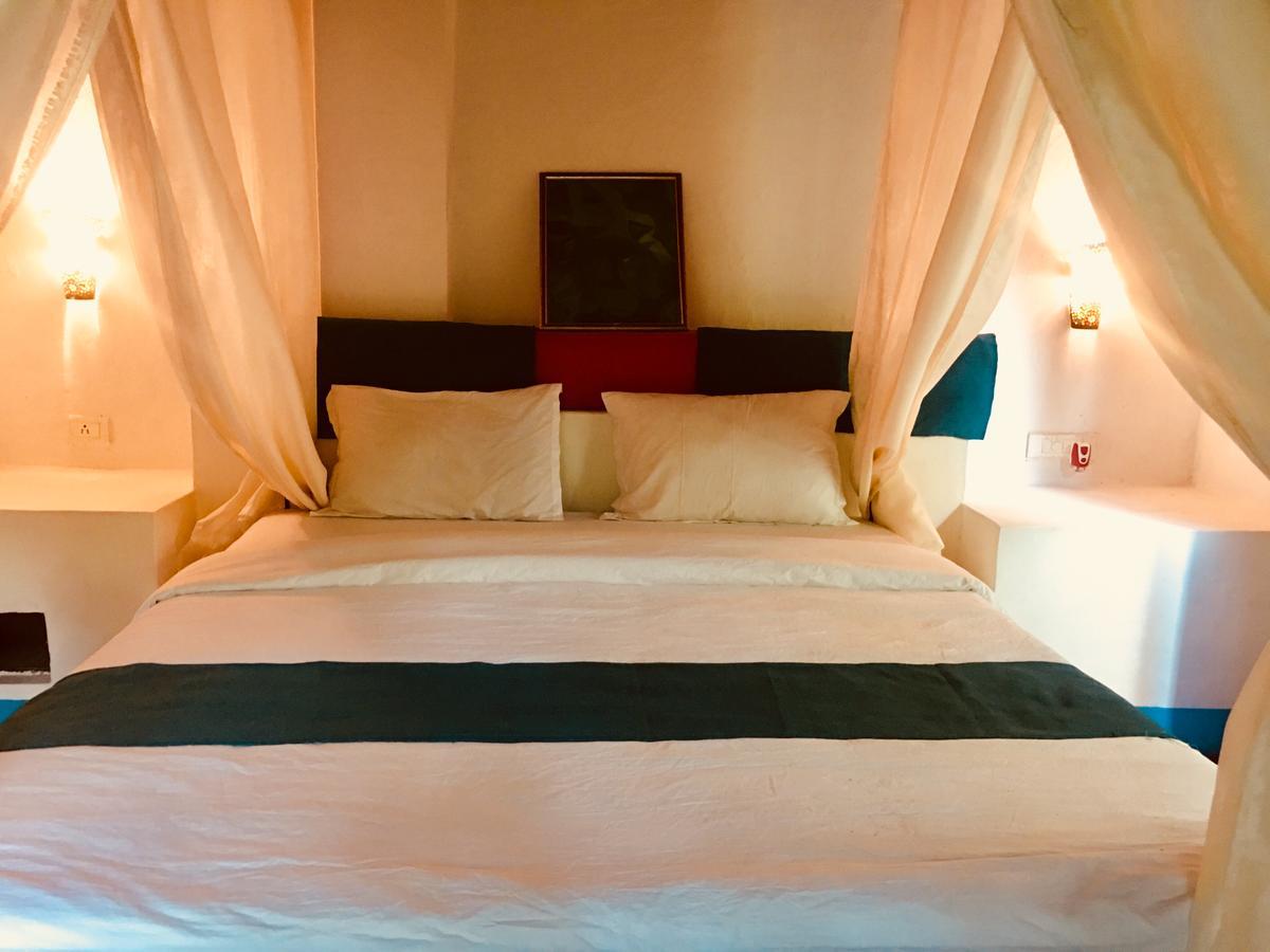 Woke Arpora Hostel Екстериор снимка